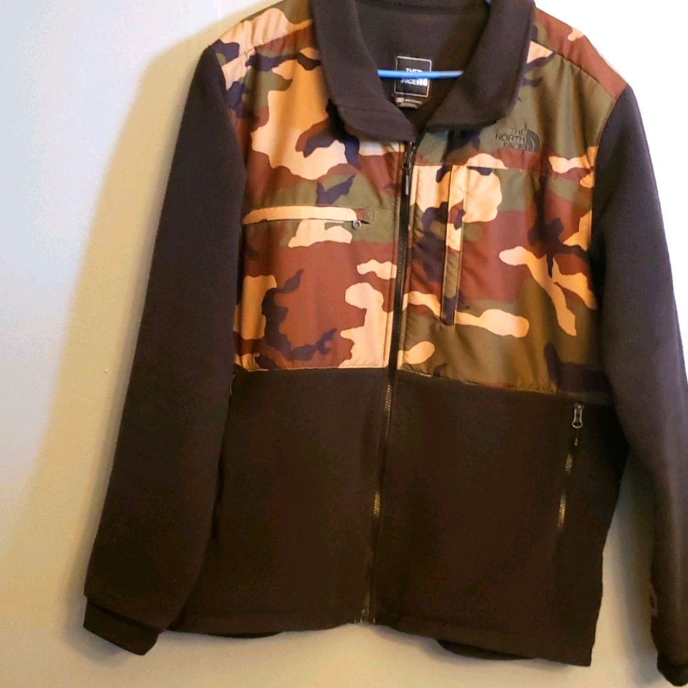 North Face jacket - Picture 5 of 6